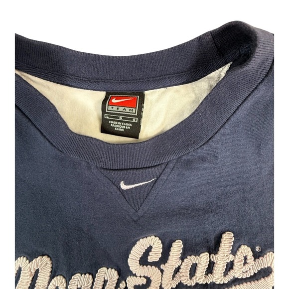 Vintage Penn State Script Embroidered Nike Team T-Shirt Sz L Fading Navy - Picture 7 of 12